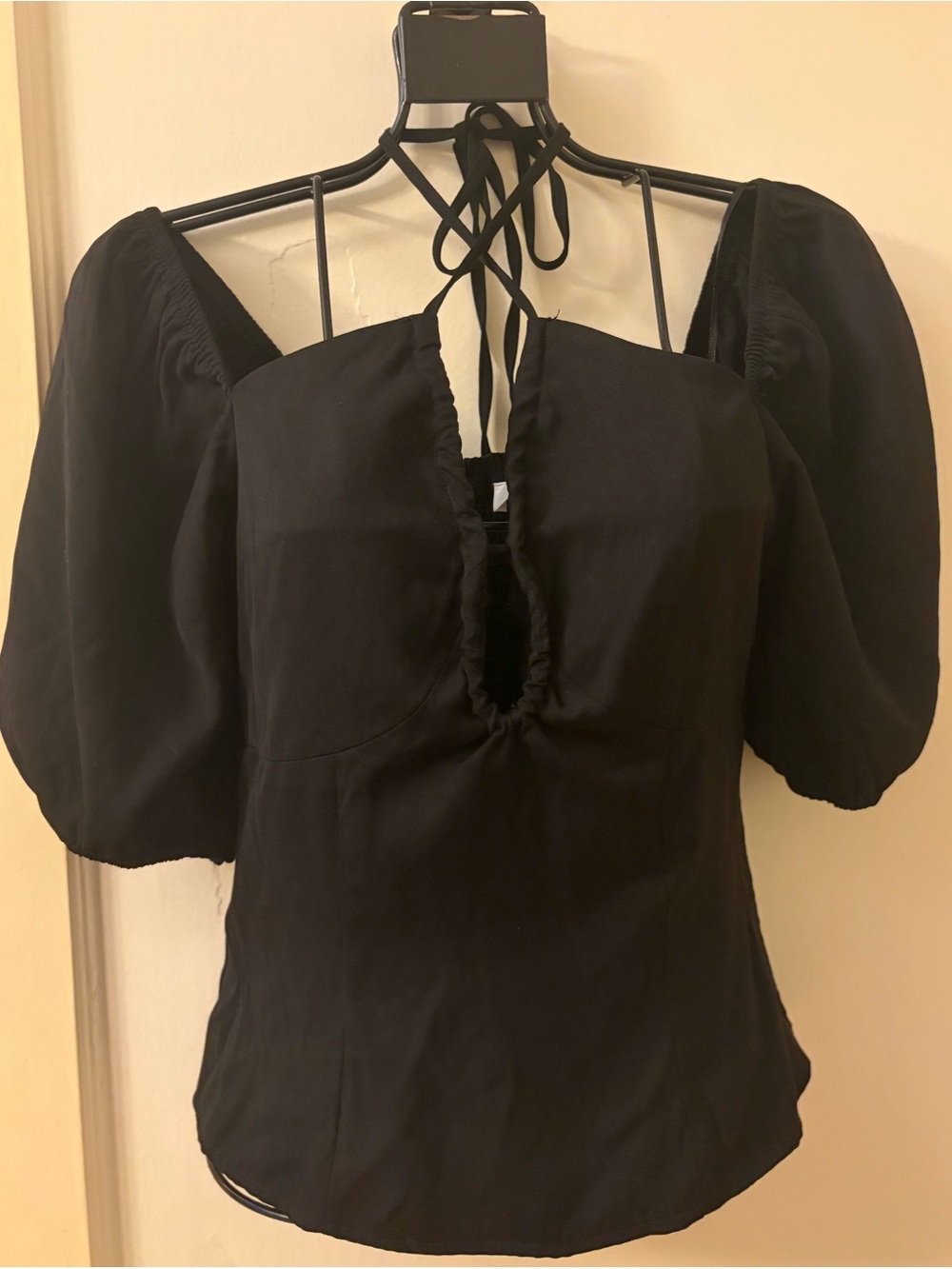 Heatherly top Black Puff Sleeve Tie-Neck Women's